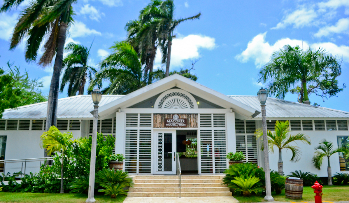 Rum Factory Tour and the House of Rum - Marysol Tours - Puerto Plata City Tour